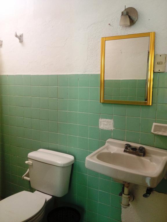 Hotel San Lorenzo Барра-де-Навидад Номер фото